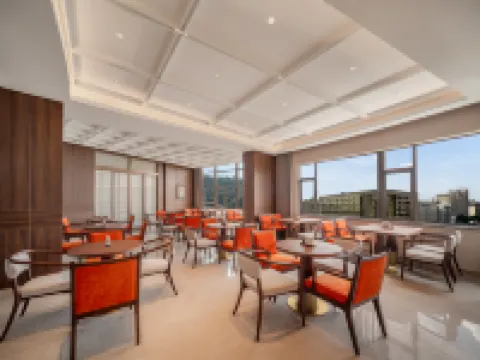 Hangzhou Agricultural and Forestry University Qingshan Lake Maison New Century Hotel โรงแรมในหางโจว