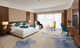 Guangzhou Headquarters International Hotel (Science Town Science Plaza Xiangang Subway Station)