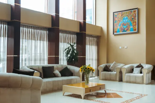 Capital Hotel and Spa