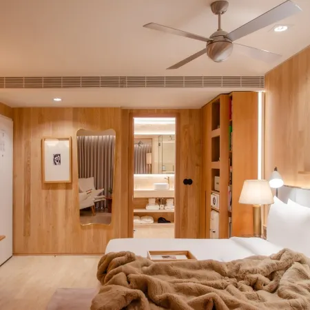 Brown's Avenue Hotel