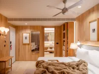 Brown's Avenue Hotel