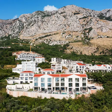 Orange Tree Pool Villas - Sea View and Private Pool