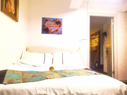 Saint Laurent Homestay