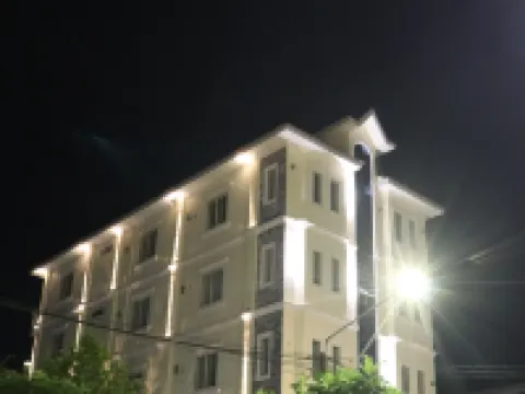 AHHA Boutique Kampot Hotels near សេះសមុទ្របាញ់ទឹក