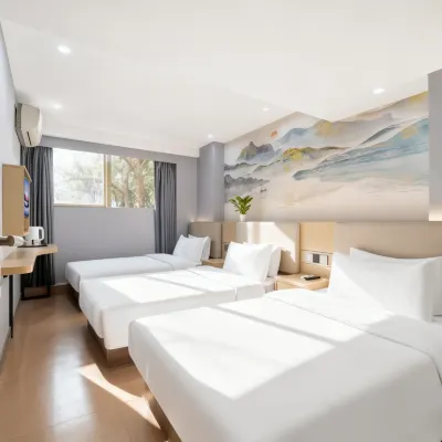Hangzhou Baizhang Hotel (West Lake Lakeside Zhejiang Second Hospital Zhejiang Jiefang Road Campus) Hotels near شانجتشينج