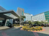 Grage Grand Business Hotel Cirebon Hotels in Cirebon City