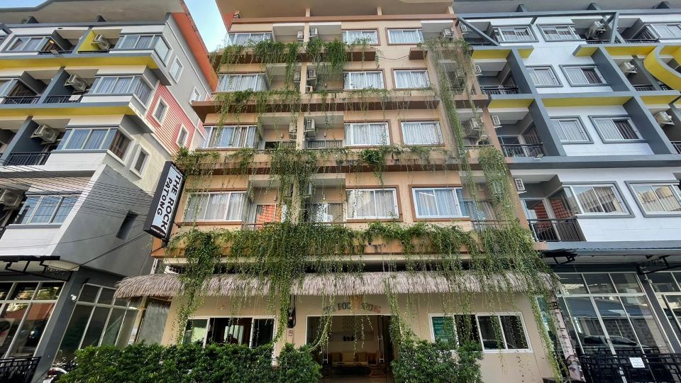The Rock Poshtel Patong