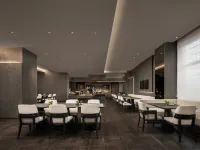 Atour Hotel (Guangfulin Road, Shanghai Songjiang Impression City) Hotels near Sheshan