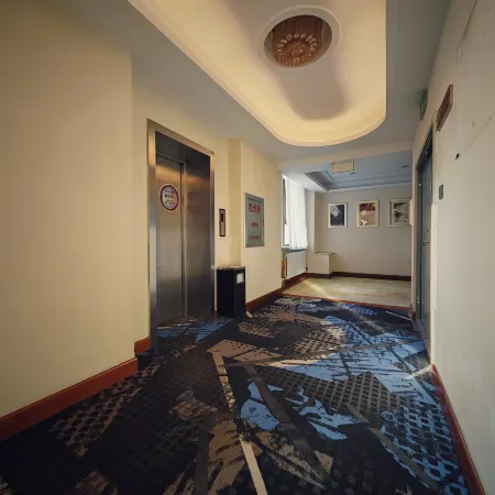 Qiqi Haryuda Holiday Hotel (Zhonghuan Plaza Dashang Xinmat Branch)