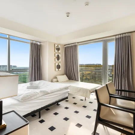 Luxury Penthouse hotel near City of Dreams Solaire Okada Airport MOA9