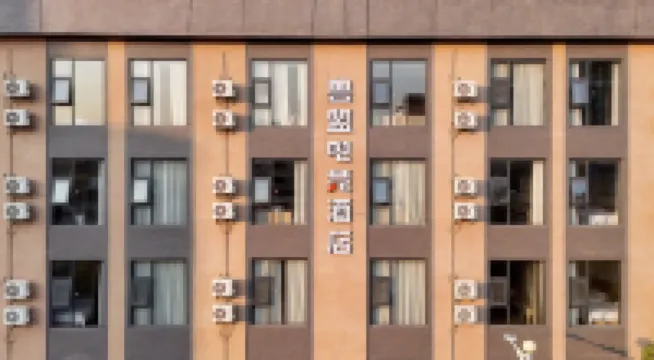 Beast Alliance E-sports Hotel (Binyang Paolong Old Temple Branch)