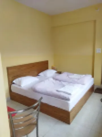 ジャイン レストハウス