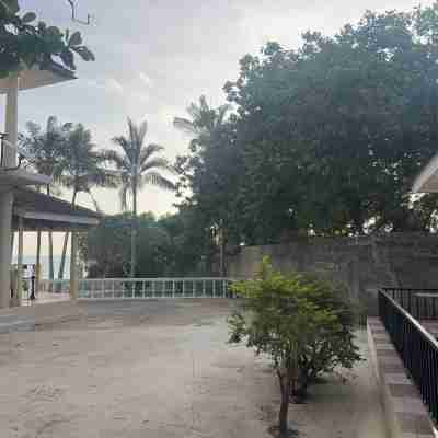 Mango Beach Hotel Hotel Exterior