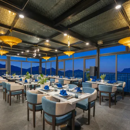 DeLaMont Sapa Hotel - Hill Serenity Retreat
