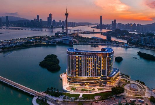 YOHO Treasure Island Hotel - Rivage Continental Hotels in Macau