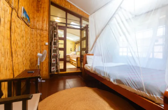 Jameson House Hotels in 