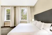 Adina Apartment Hotel Adelaide Treasury - سبا