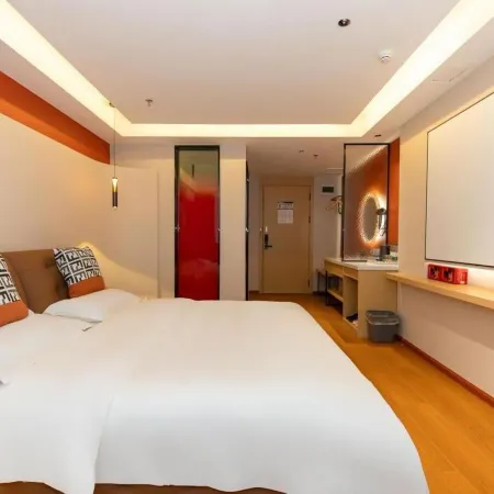 Qingzhen Zhumeng Holiday Hotel