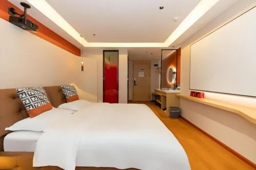 Qingzhen Zhumeng Holiday Hotel