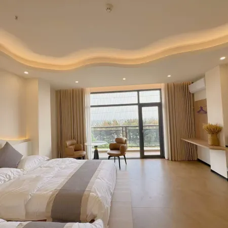 Dongxing Huiyuan Scenic Hotel (Golden Beach on Wanwei Island)