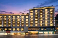 Kaiqiyue Sky Garden Boutique Design Hotel