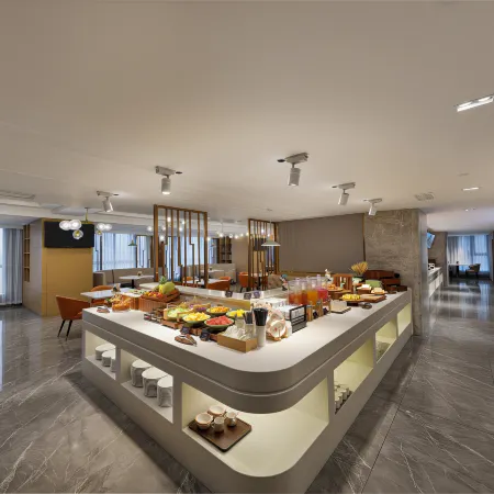 Wanda Yue, Luzhou Bubugao Square