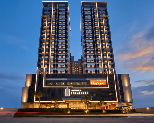 Home Me Suites at Aurora Escalades Cubao/Near LRT-2 Hotels in Quezon City
