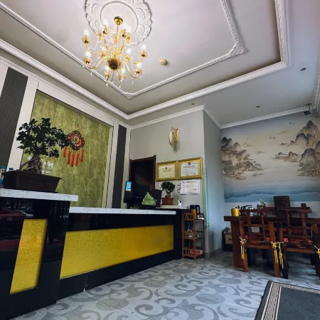 Hunchun Yaxuan Fashion Hotel