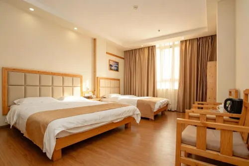 Pengrun Holiday Hotel