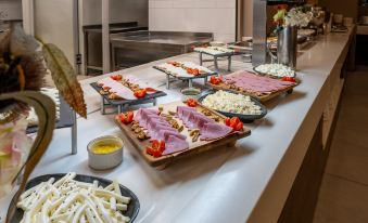 Ramada Encore by Wyndham Istanbul Bayrampasa