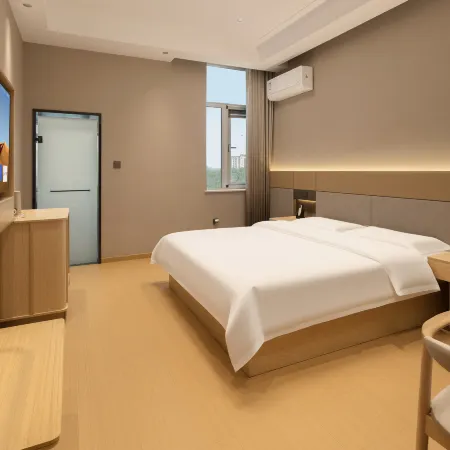 Weihui Hongyun Business Hotel