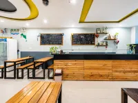 Two Horses Hostel - bar