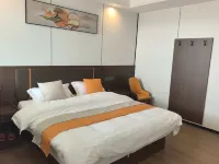 Wuyue Hotel - parking