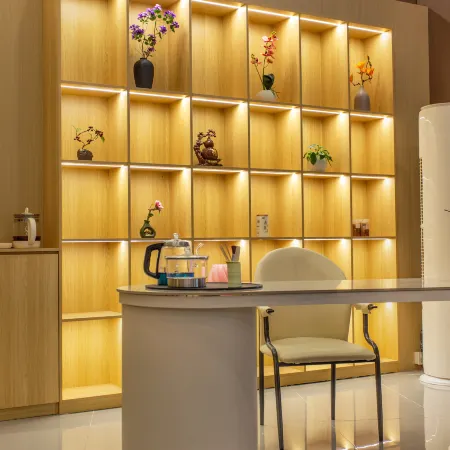 Yunman Ziyang Hotel (Linhai Huajie)