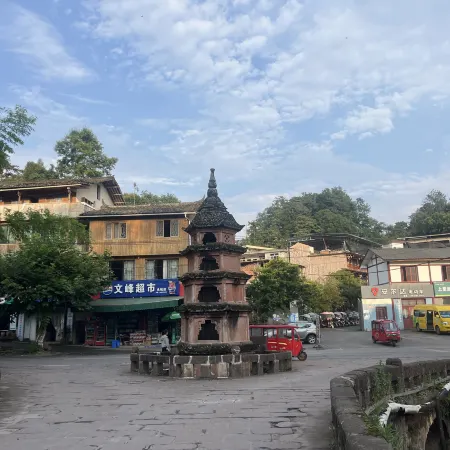 Linqi Xiaozhu Homestay (Shangli Ancient Town)