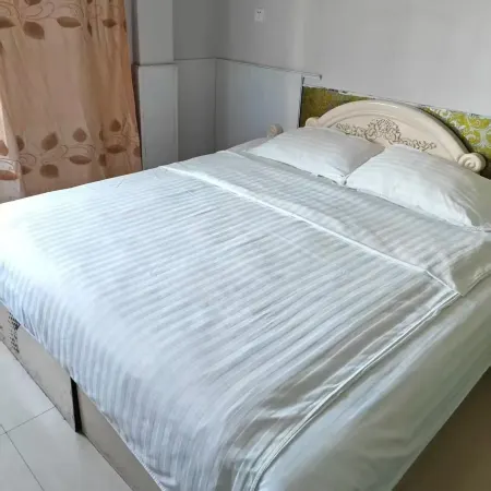 Chaoyang Automobile Trade Hotel