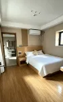 Yifeng Yushe Homestay (Liuxing Street) - 2성급