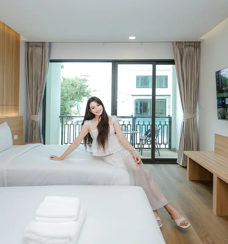 ห้องลักซ์ชัวรี่ทริปเปิลเชื่อมกับสระว่ายน้ำ