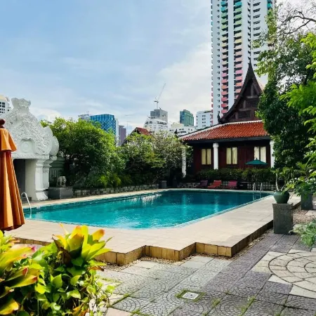 Indra Regent Hotel
