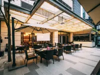 Renaissance Shanghai Putuo Hotel Hotels near Langao Road Station