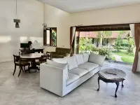 Sanur ocean view villas - Bed and breakfasts