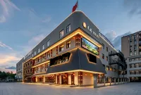 Jianguo Puyin Hotel (Shanghai Zhoupu Kangqiao Yuqiao Metro Station - 4 tähden