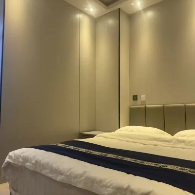 Dongpushe Hostel (Kunming University West Gate) Hotel dekat Yuyuan Road