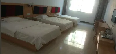 Donglan Yikexin Business Hotel Hôtels à : Donglan