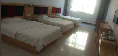 Donglan Yikexin Business Hotel Отели в г. Дунлань