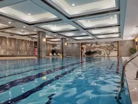 โรงแรมนานาชาติสตาร์ไลท์ - หรู