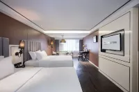 FUNLIST Hotel (Wuhan Hankou Railway Station Subway Station) Hotels near Zhongbai Warehouse (Jinyinhu Shopping Plaza)