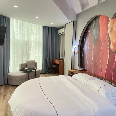 Jincheng Business Hotel