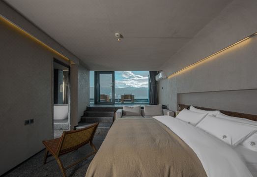 双廊聆墅岩石海景酒店外景图