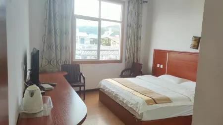 Golden Chao Hotel Отели в г. Юньлун